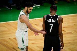KD：上赛季与绿军的对局没参考价值 乌度卡去年还是我们的助教