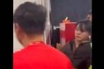 女记者被广厦球迷踹了一脚！媒体人：茹姐无大碍 万幸那脚没踢实